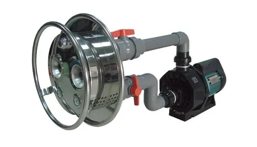 Counter Current Jet-Swim